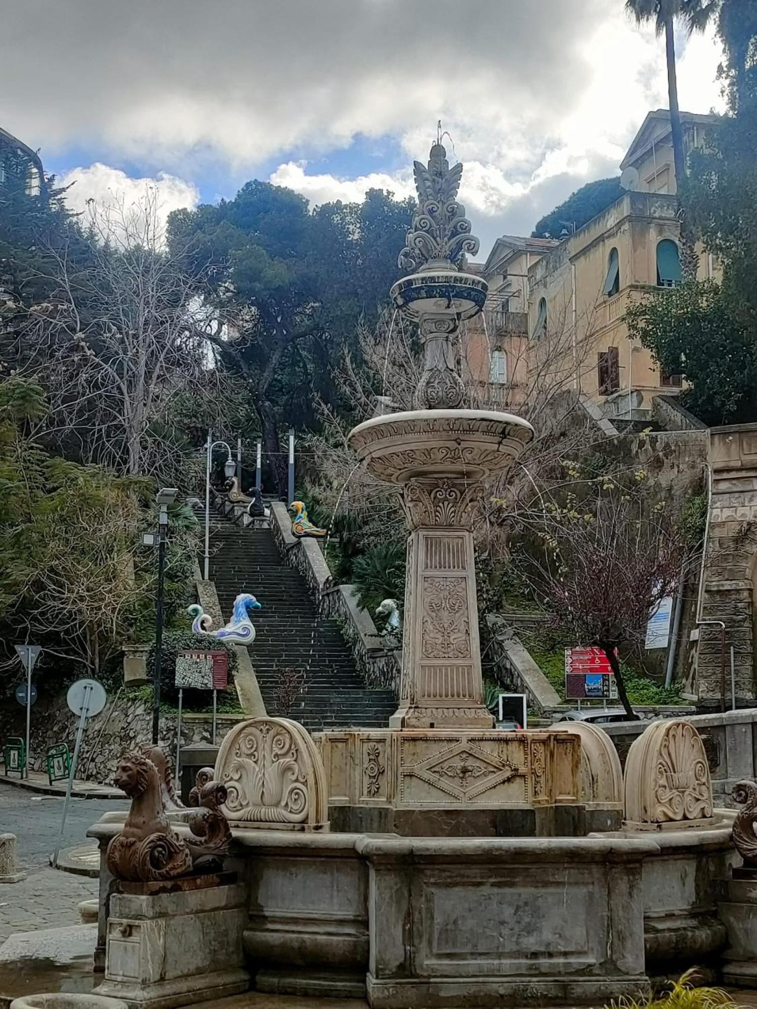 Fontana Falconieri Boutique Hotel Messina Kültér fotó